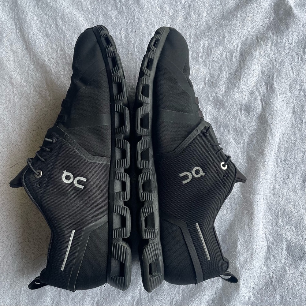 On Cloud Shoes